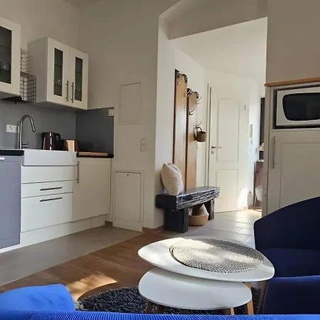 2 Nahe Blauen Wunder Dresden