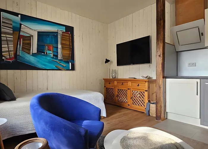 2 Nahe Blauen Wunder Appartement *